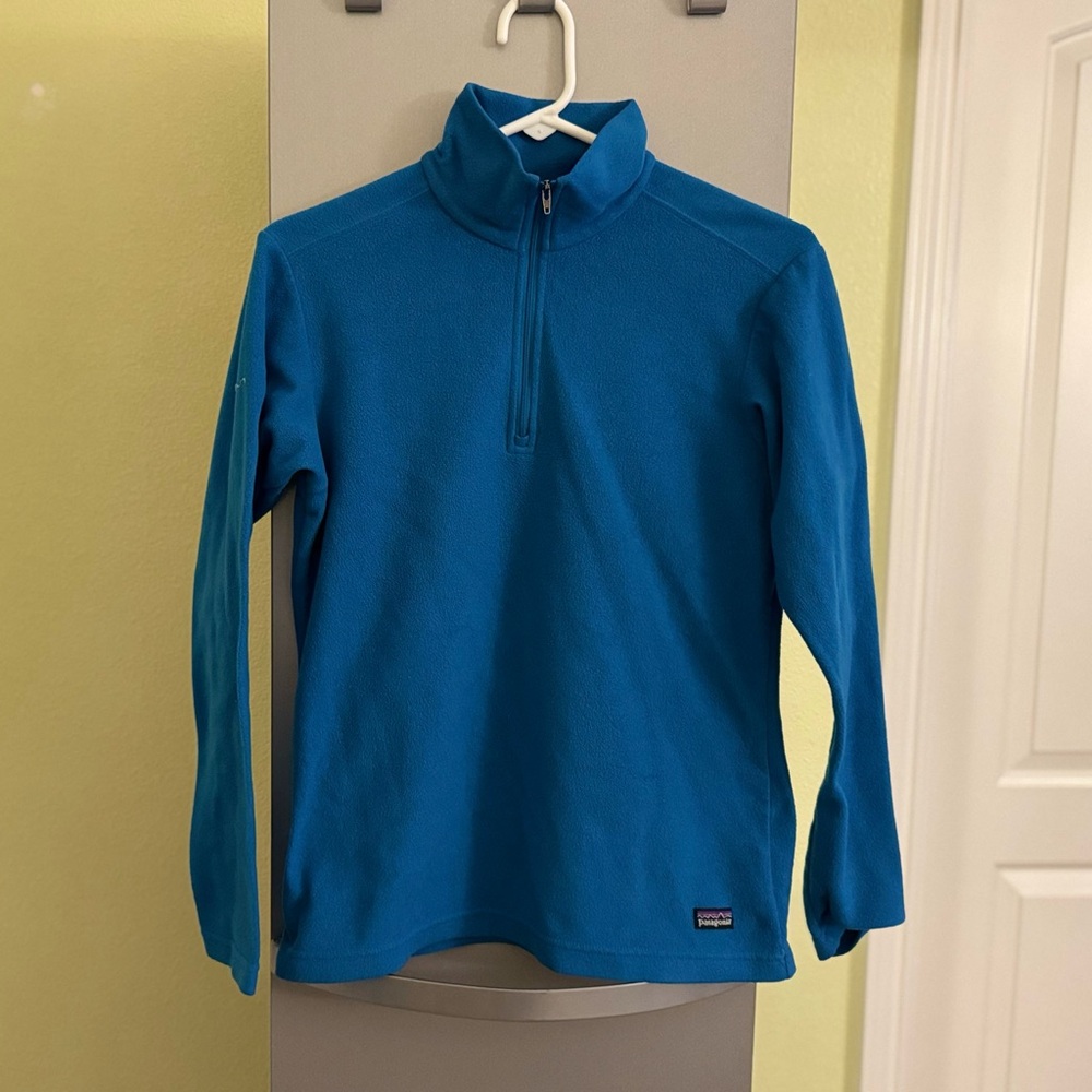 Patagonia Women’s Blue Zip Up Sweater Fleece Casual size small